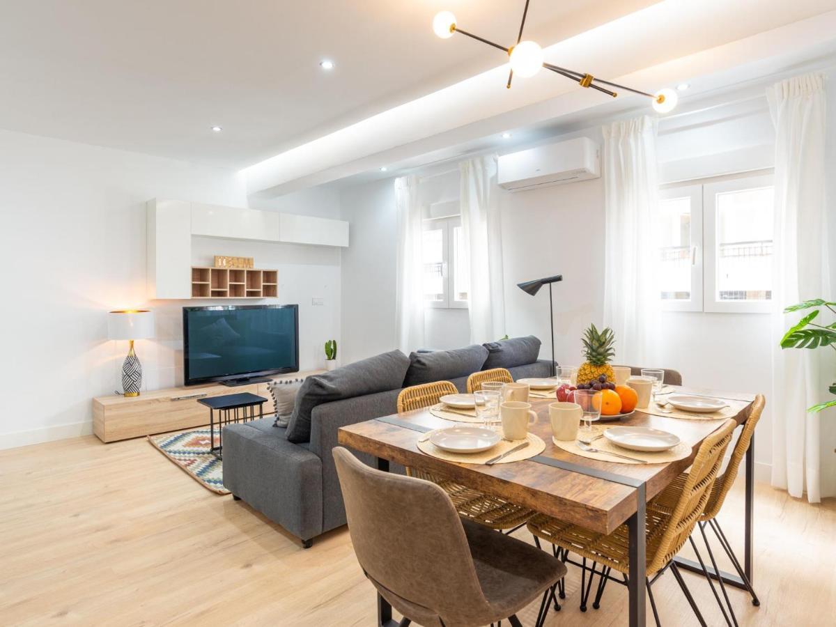 Gorgeous Renovated Apartment 2Br Ac Málaga Eksteriør billede